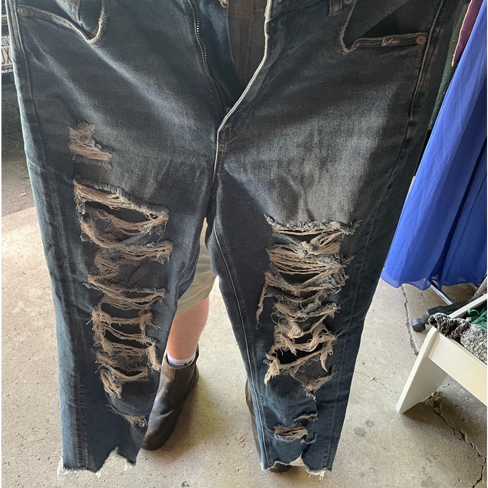 Women’s American Eagle Jeans
